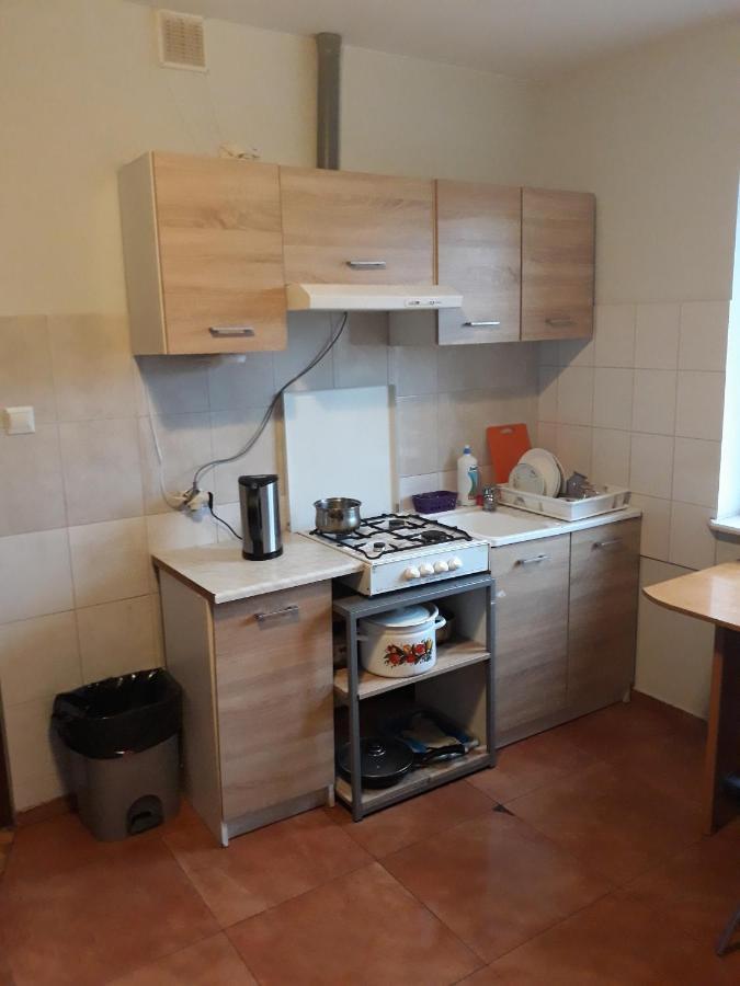 Noclegi Pod Kasztanami Marki  Exterior foto